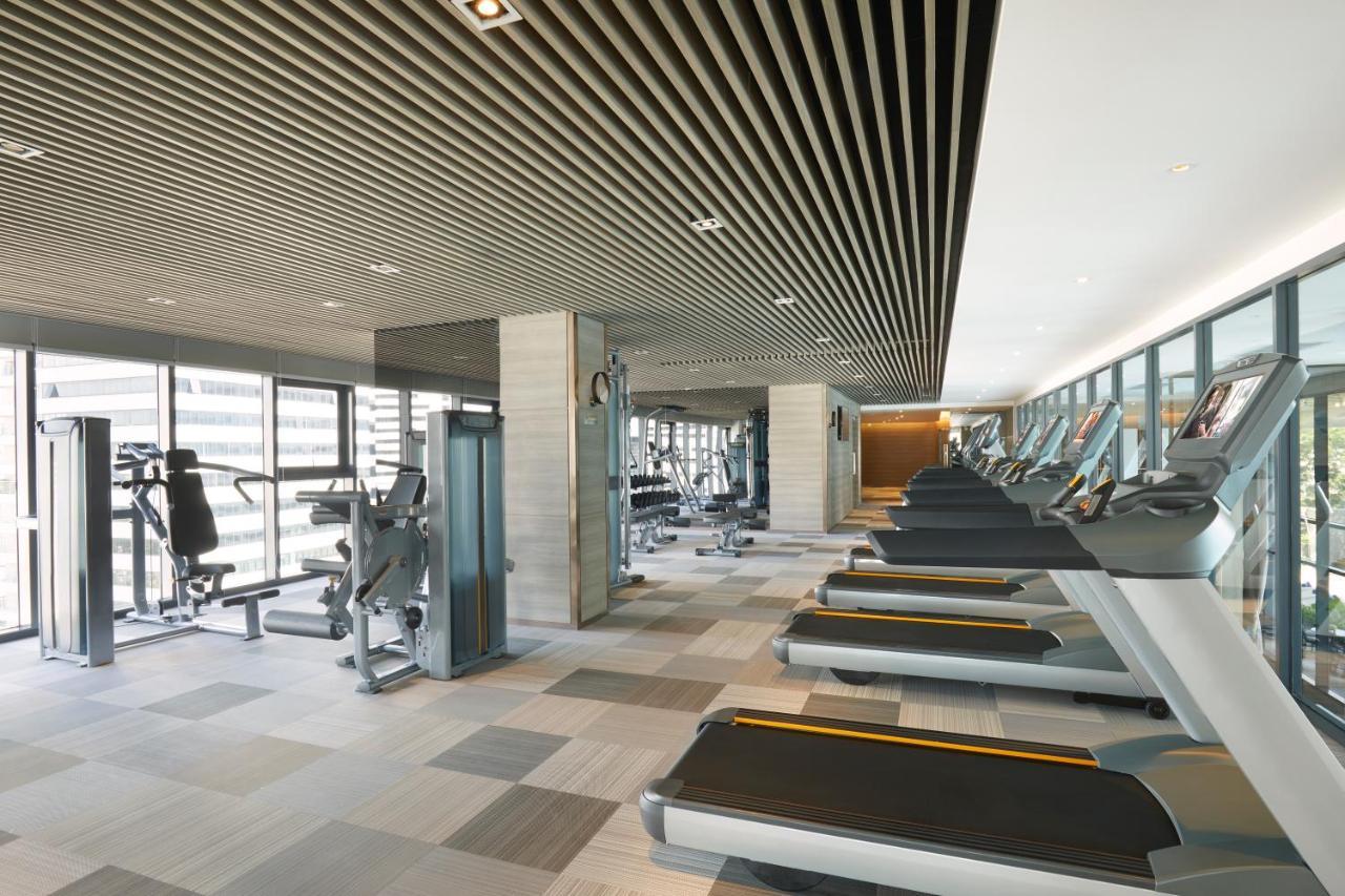 Somerset Rama 9 Банкок Екстериор снимка The gym at the 1000m² Club