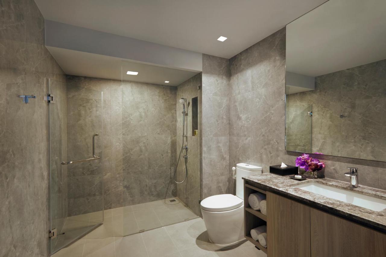 Somerset Rama 9 Банкок Екстериор снимка A wet bathroom in Singapore